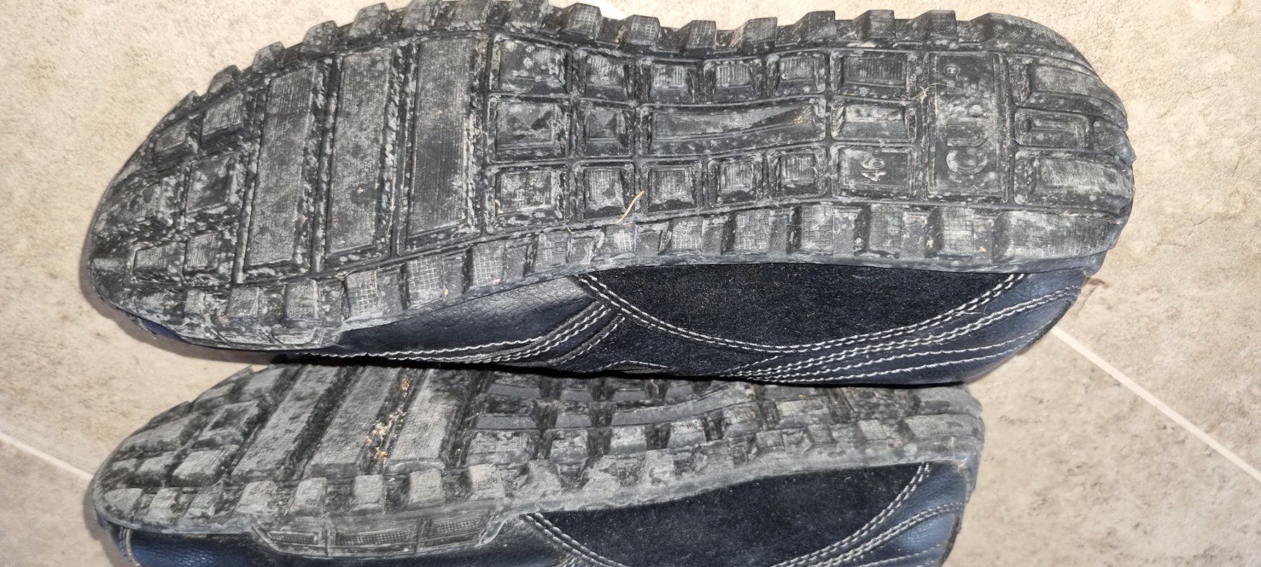 Herrenschuhe: Freizeitschuhe gr.46 – Gebraucht aus Grossdietwil von GNOM313 2