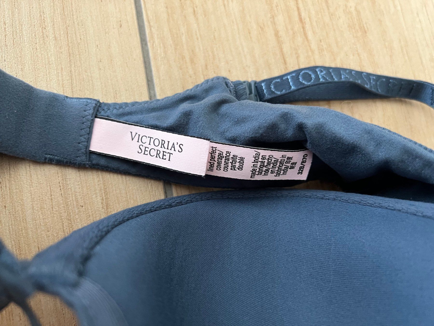 Sonstige Unterwäsche: Soutien gorge Victoria's Secret – Neu (gemäss Beschreibung) aus La conversion von Repio 1