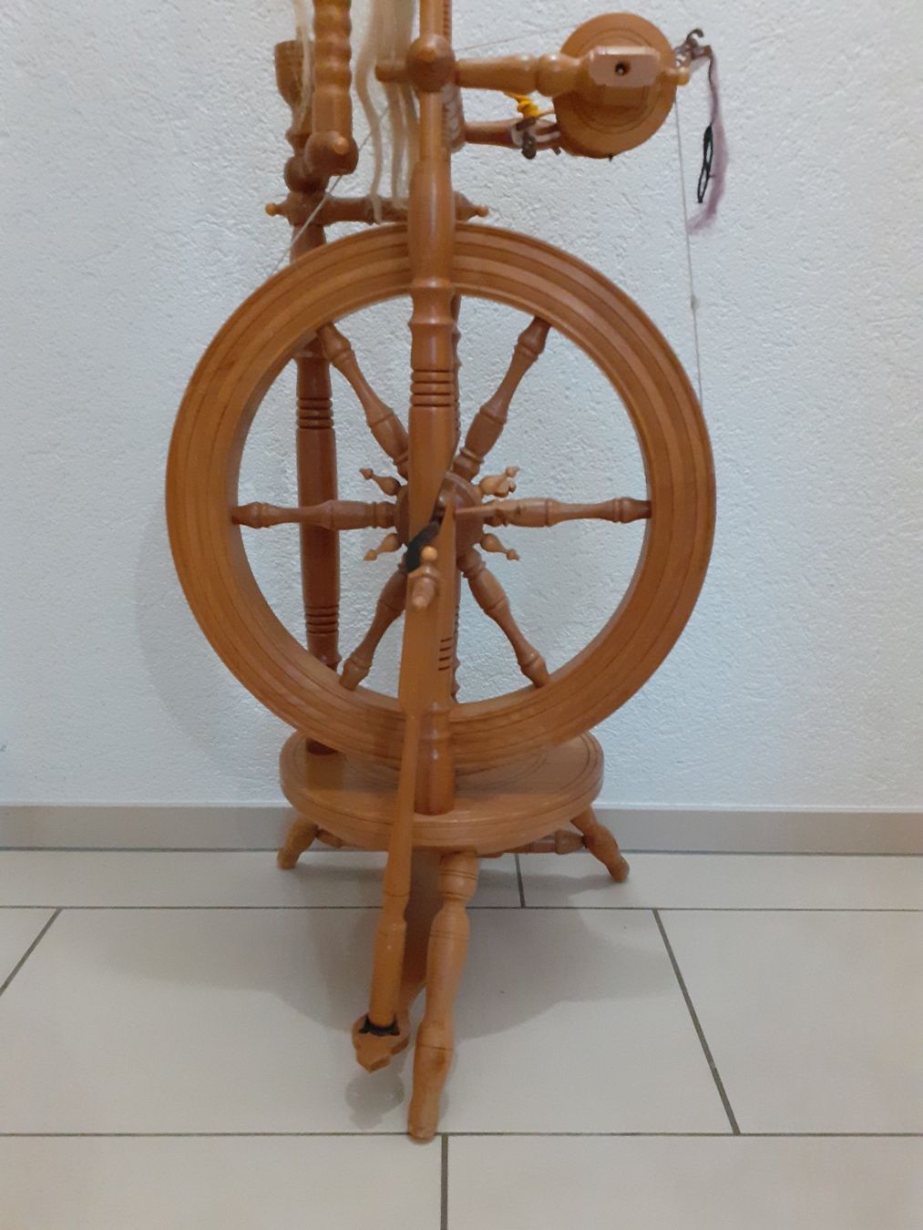 Ruote per filare: Luzerner Spinnrad (funktioniert noch) – Usato da Volketswil venduto da greifensee11511 2
