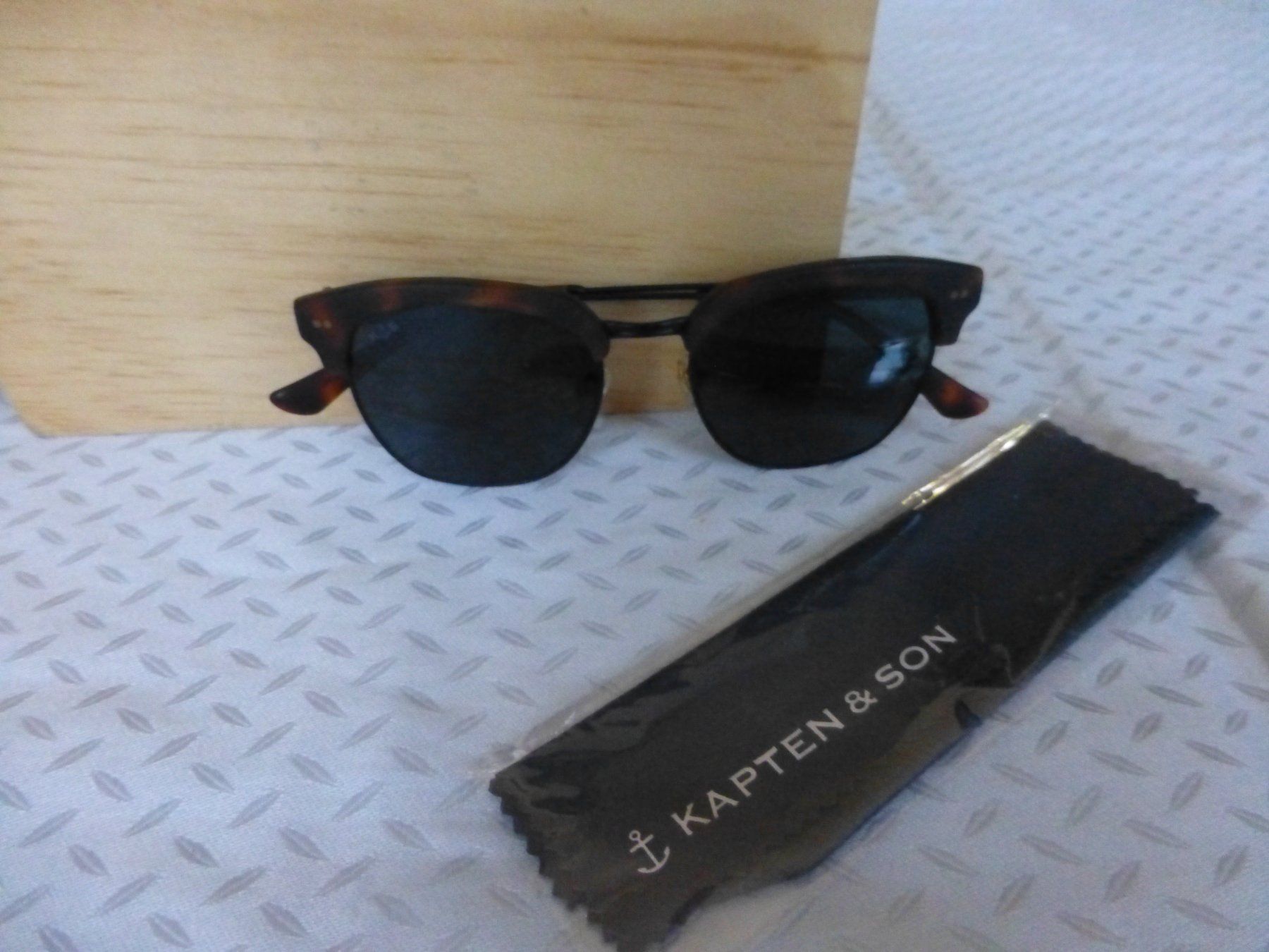 Kapten & Son Occhiali & Lenti: Sonnenbrille von Kapten & Son – Usato da Würenlingen venduto da drago56 4