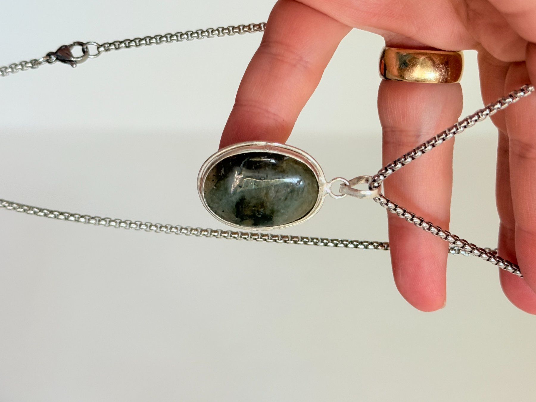 Colliers: Labradorite necklace – Neuf avec emballage d'origine à Genève par AGBERG 9