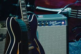 RARE D'Angelico Deluxe DC Limited Edition (2017)
