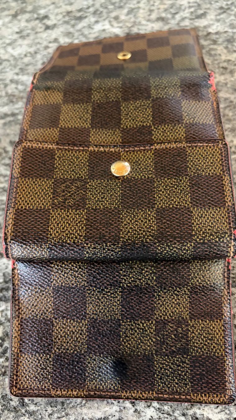 Louis Vuitton Portemonnaie: Porte-monnaie Vuitton – Gebraucht aus Roche VD von ann_s5tc 6