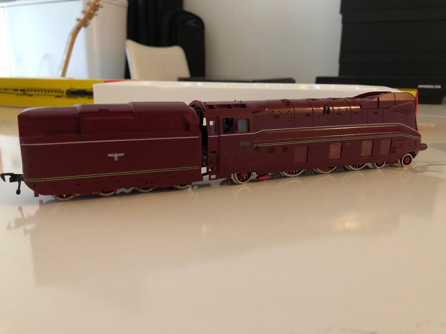 Fleischmann Modelleisenbahnen: Fleischmann 4173 Rot (NEU) – Neu (gemäss Beschreibung) aus Ostermundigen von Garmin03 6