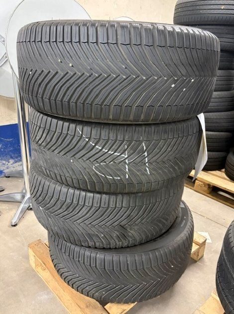 Michelin Pneus & Kompletträder: Allwetterreifen – Gebraucht aus Biel/Bienne von orpundgarage