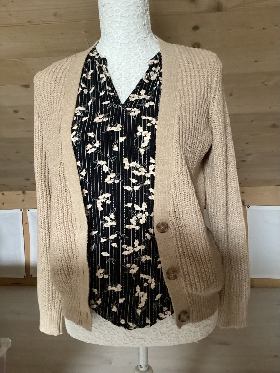 Lotti di vestiti: Set Soyaconcept xs – Usato da Steckborn venduto da smilla70