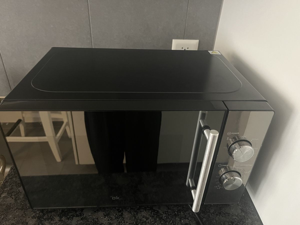 Elettrodomestici da cucina: Mikrowelle in edlem Design – Usato da Zürich venduto da dalilaaa 1