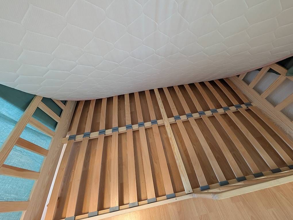 Letti: Montessori Hausbett – Usato da Oberbüren venduto da lunasun 3