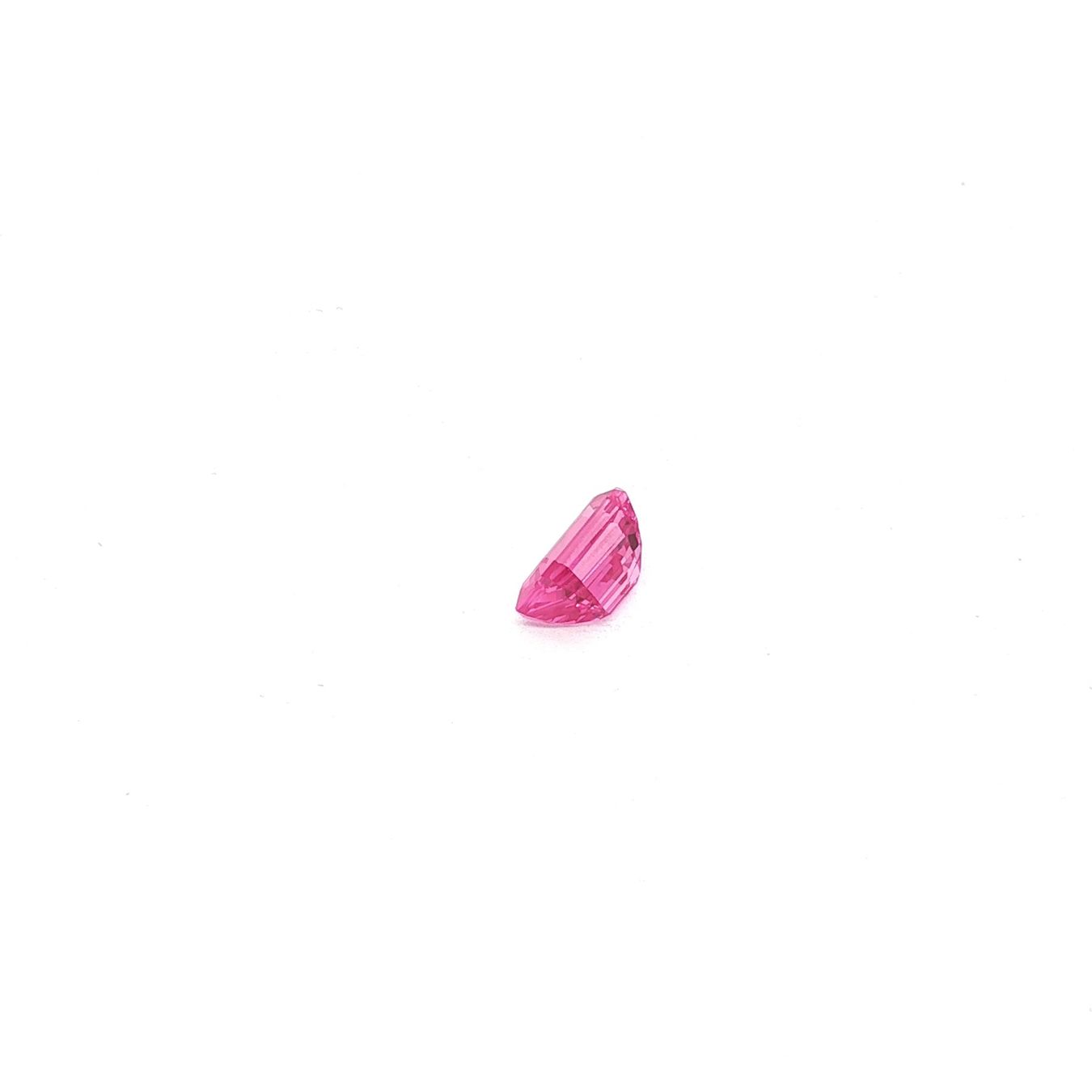 Pierres précieuses: 1 PINKER MADAGASKAR SAPHIR 1.900 CT. – D'occasion à Luzern par EdiGem 3