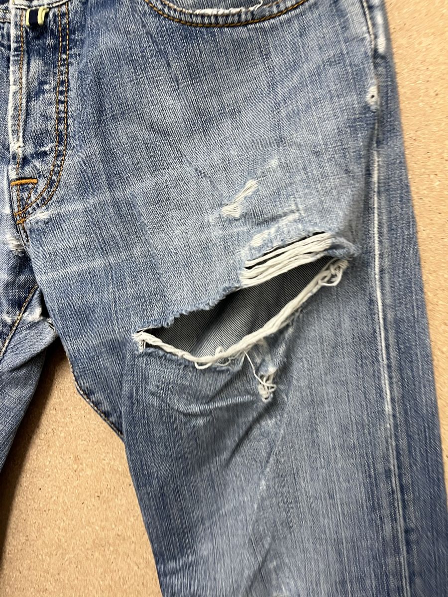 Jacob Cohën Jeans: Jacob Cohen Jeans Size 34 Distressed Style – Usato da Lausanne venduto da Danash 1