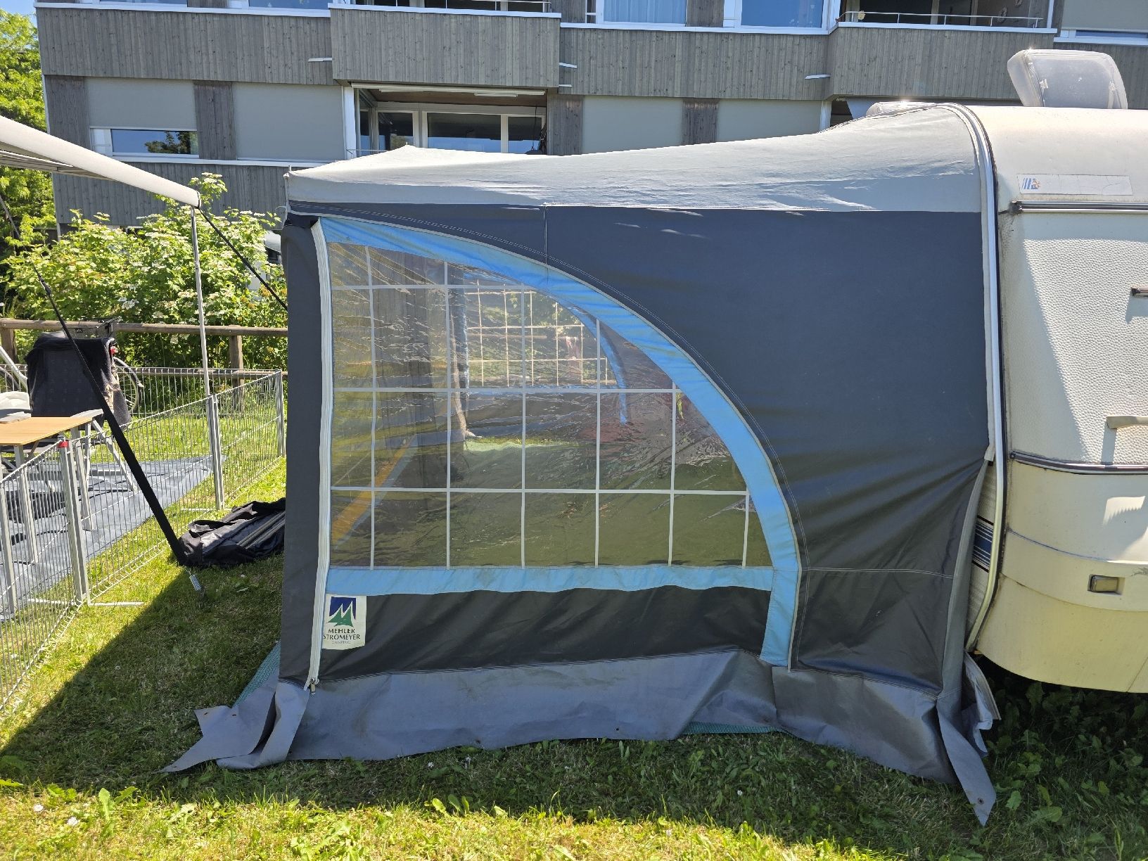 Verande & Tende da sole: Robustes Vorzelt für Wohnwagen – Usato da Landschlacht venduto da Campinghoss 3