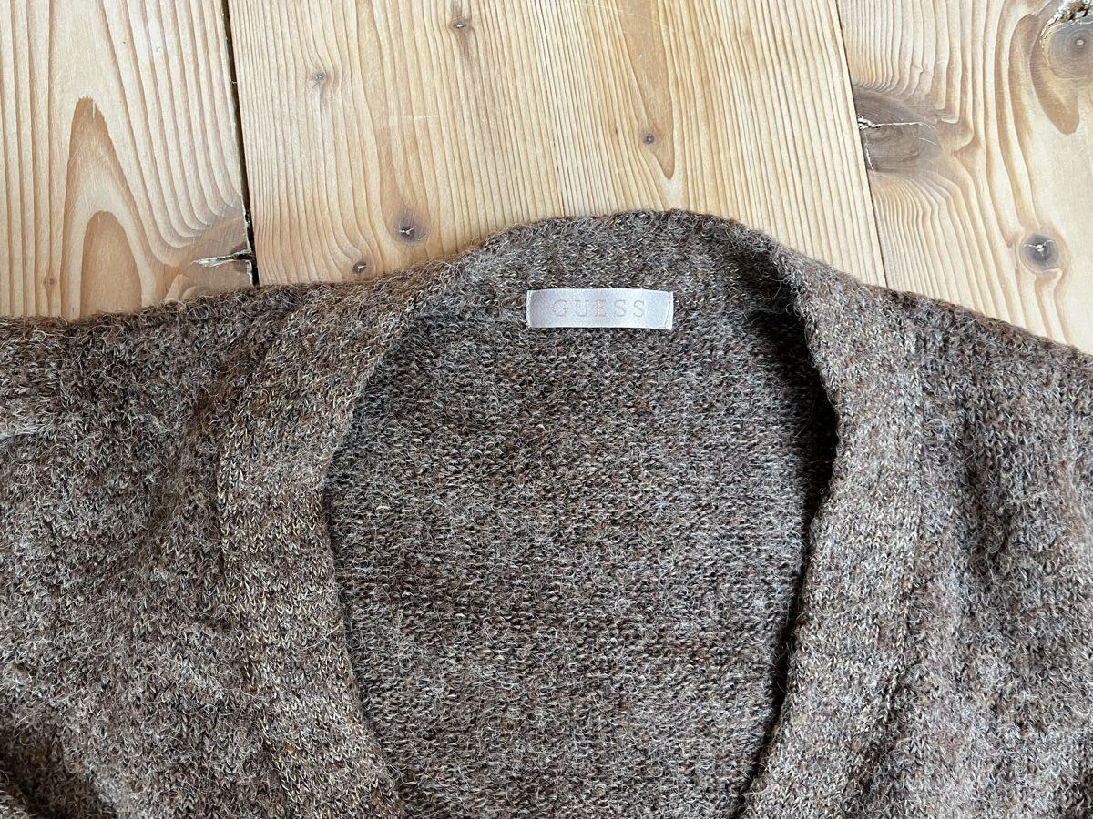 Guess Jacken: Strickjacke von Guess – Gebraucht aus Neuhausen am Rheinfall von Mimimi_mi 1
