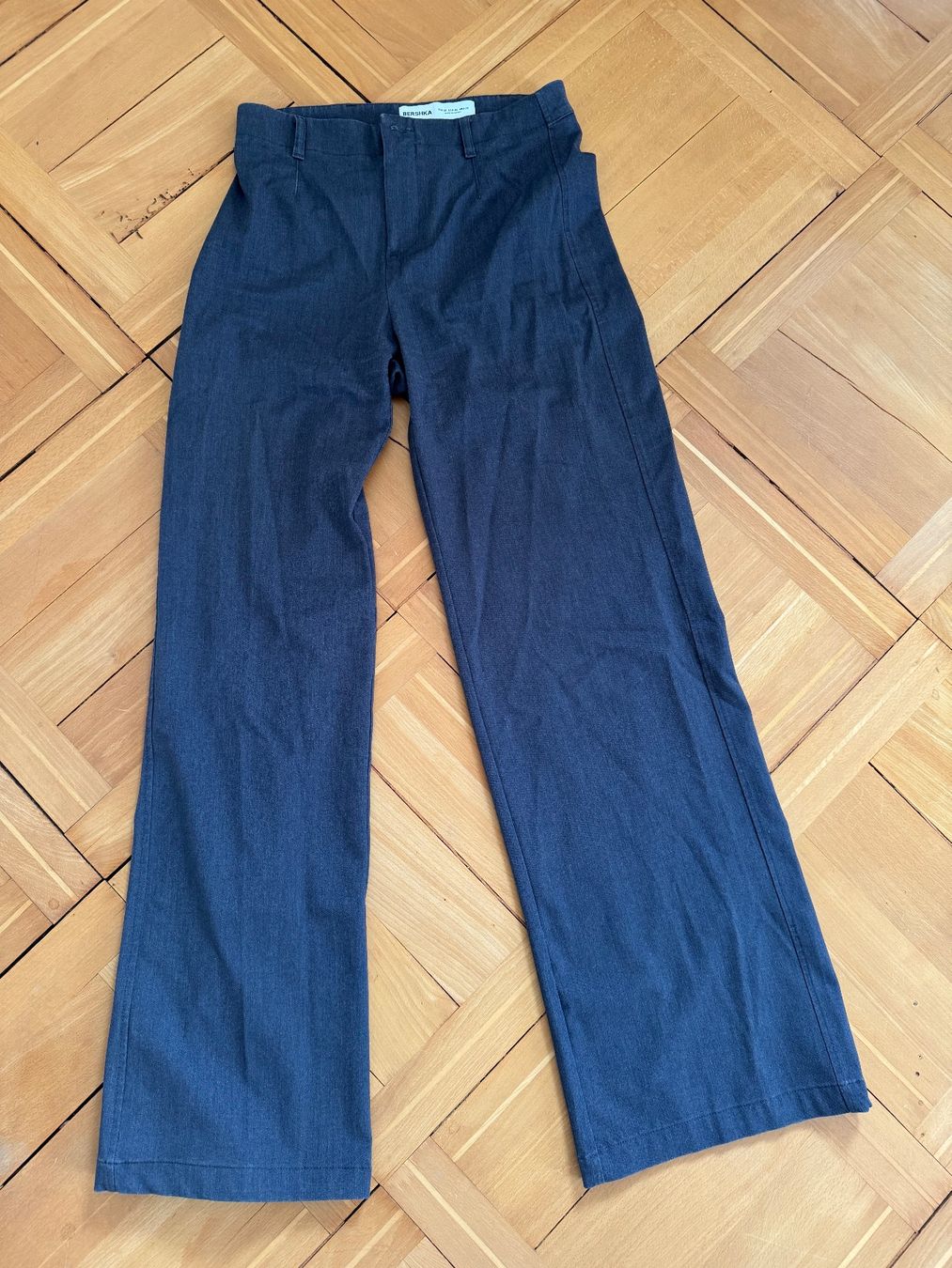 Pull&Bear Pantalons: Pull & Bear Stoffhose, Grösse 38 Dunkelgrau – D'occasion à Wittenbach par Apicel 1