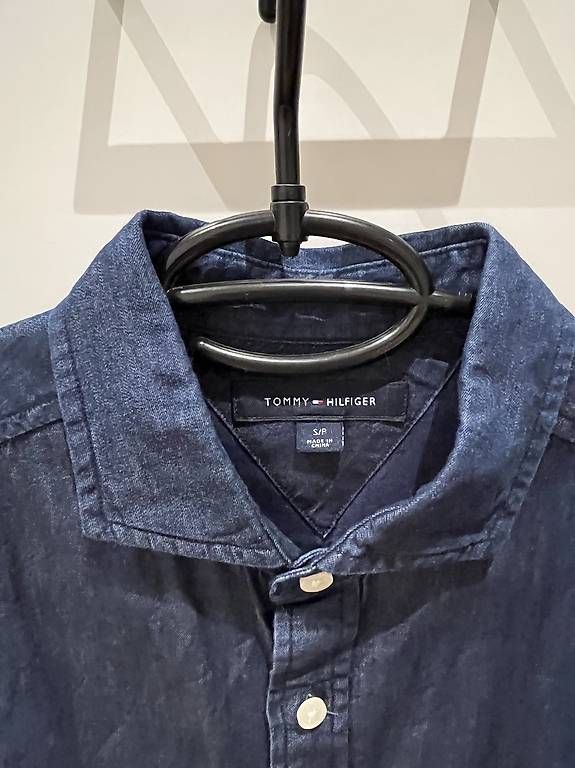 Camicie: Tommy Hilfiger Hemd dunkelblau – Usato da Zürich venduto da BigRock89 2