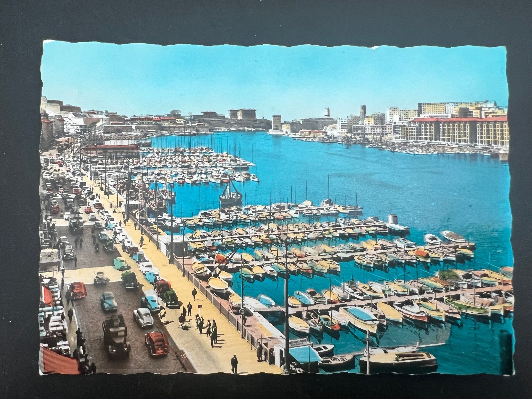 Ansichtskarten: AK 1946 F Marseille coloriert   (G754) – Gebraucht aus Hinwil von Sidi4