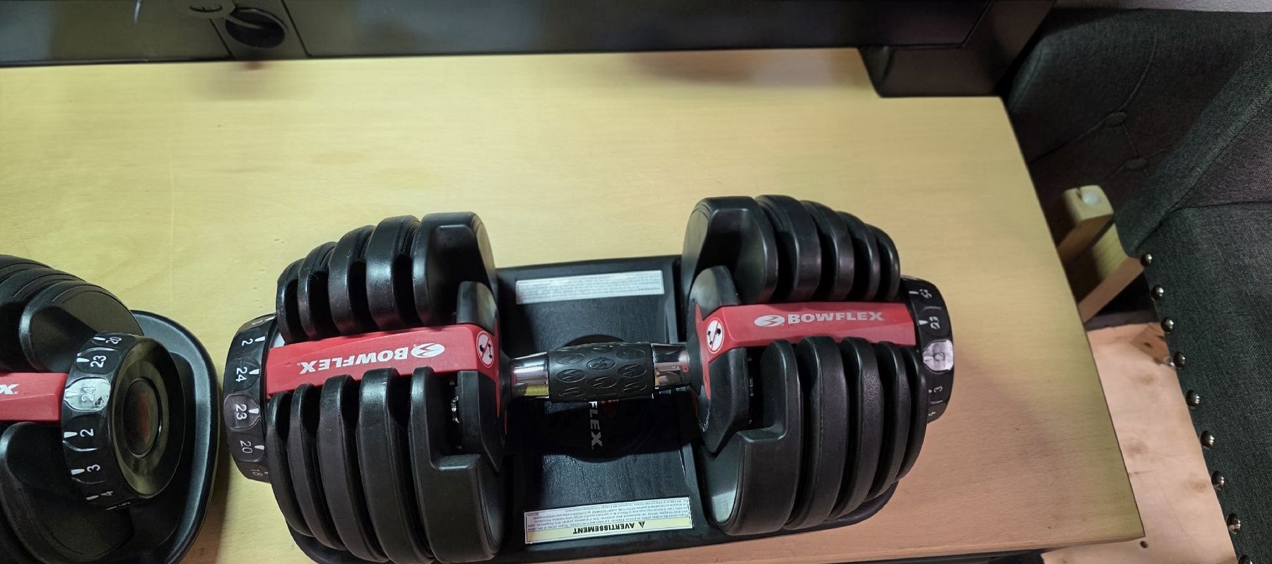 Bowflex Poids & Haltères: 2x Bowflex SelectTech 552 Hanteln 2-24 kg  – Neuf (Voir description) à Spiez par fili444 1