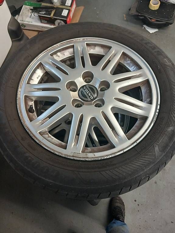 Volvo Cerchioni: Volvo v70 felgen – Usato da Dinhard venduto da evo_5kr2 1