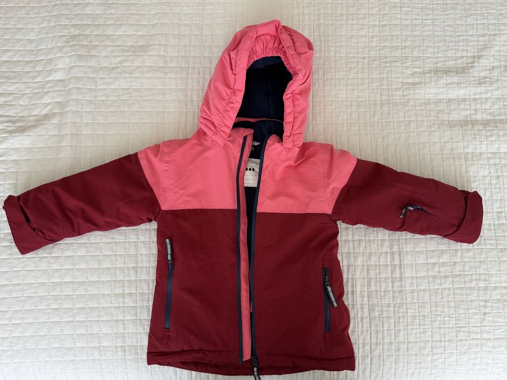 Vestes & Manteaux: Giacca invernale da bambina rosa/bordeaux – D'occasion à Zürich par mar_2tjh