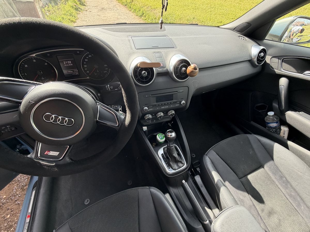 Audi Automobili: Audi A1 1.6 Automatik S-Line – Usato da Liestal venduto da ame_stb8 7
