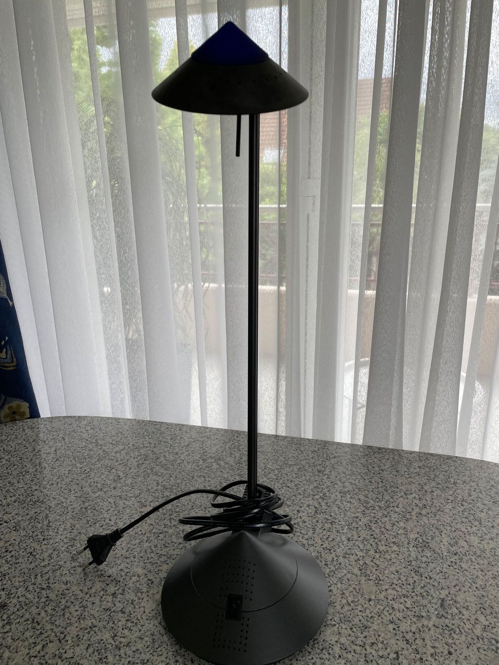 Lampade: Tischlampe mit 2 Lichtstufen – Usato da Fahrwangen venduto da rkroen1