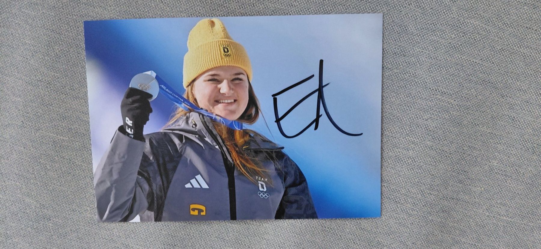 Autogramme: Autogramm Emma  Aicher – Gebraucht aus Schmerikon von Olympia04