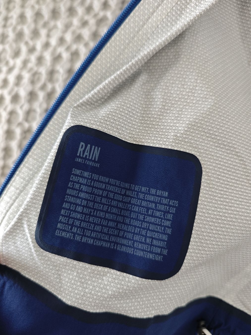 Rapha Vestes: Rapha Regenjacke Grösse L dunkelblau neu!! – Neuf (Voir description) à Uster par tokyo__ 4