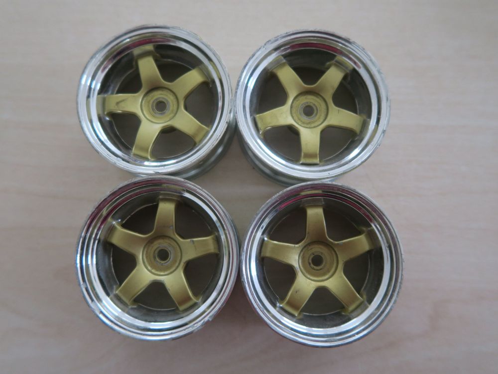 Lot De 4 Pneus + Roues RC 1/10 – Caoutchouc Antidérapant 63 Mm, Parfait Pour Drift Et Course