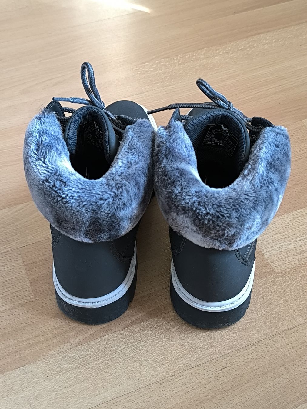 Scarpe da donna: Neuer Winterschuh Grösse 39 – Nuovo (secondo la descrizione) da Oberdiessbach venduto da Zwerg82 2