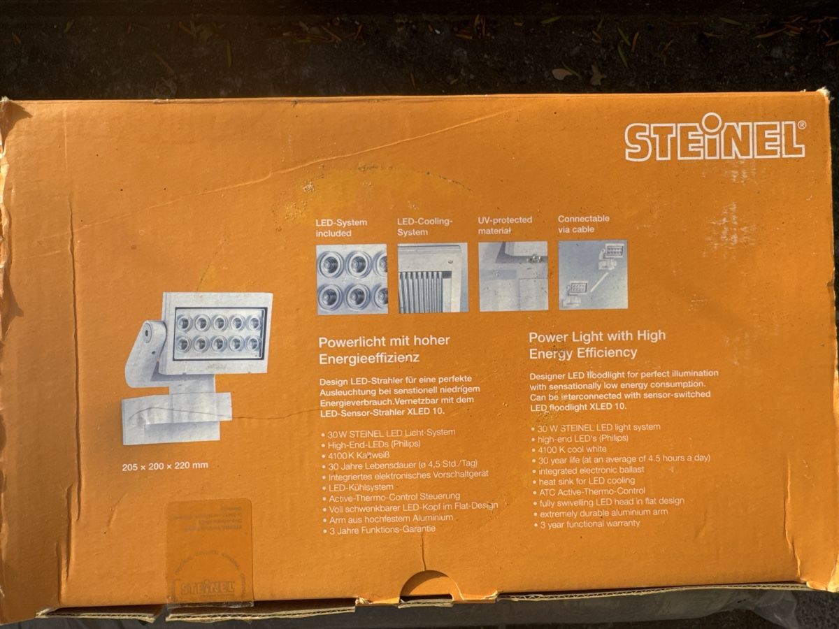 Steinel Lampes: STEINEL Professional 30W XLED-SL10 – Neuf (Voir description) à Rüti ZH par Sugus99 1