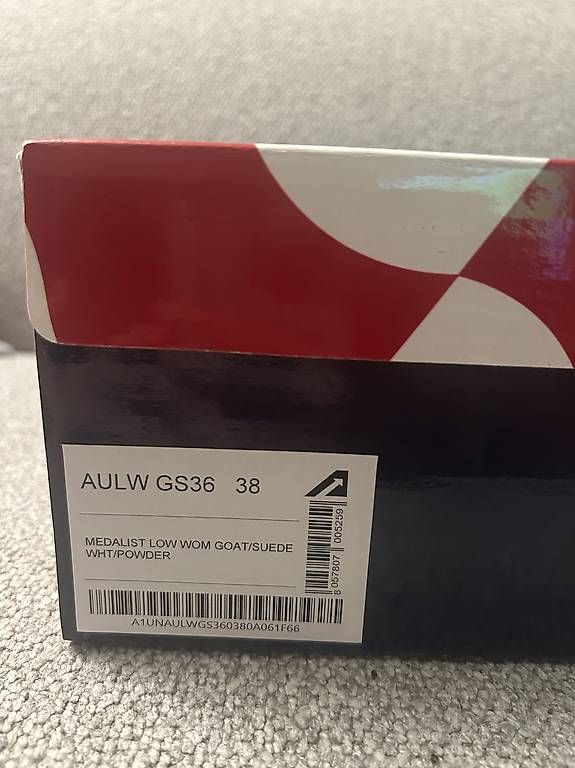 Scarpe da donna: Scarpa Autry da Donna  – Usato da Gentilino venduto da ver_n6bc 1