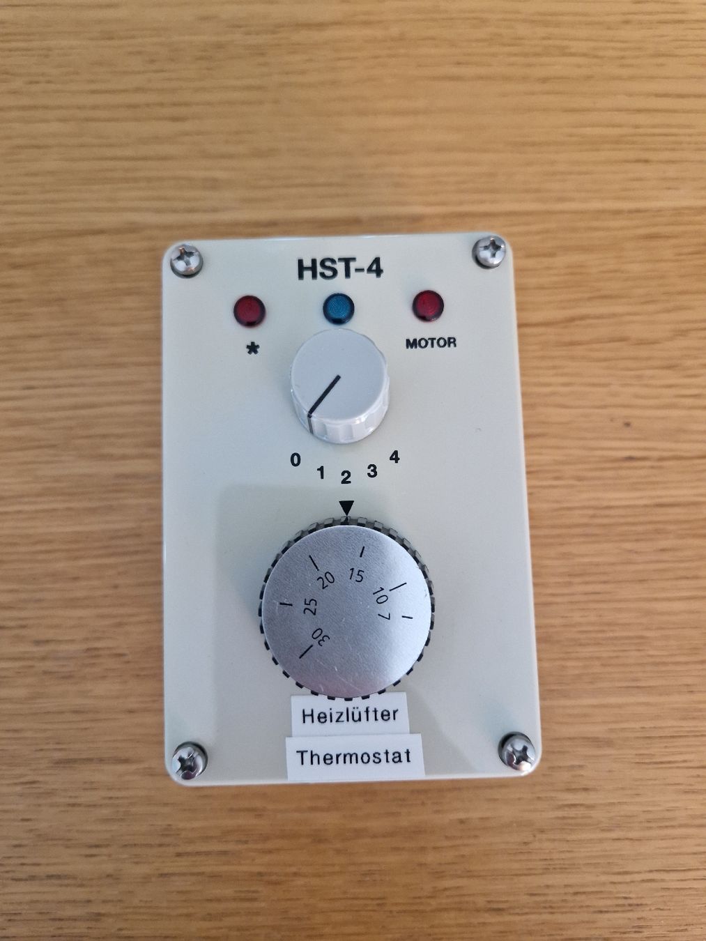 Sistema di controllo: Thermostat HST-4 – Usato da Vogelsang AG venduto da villa9