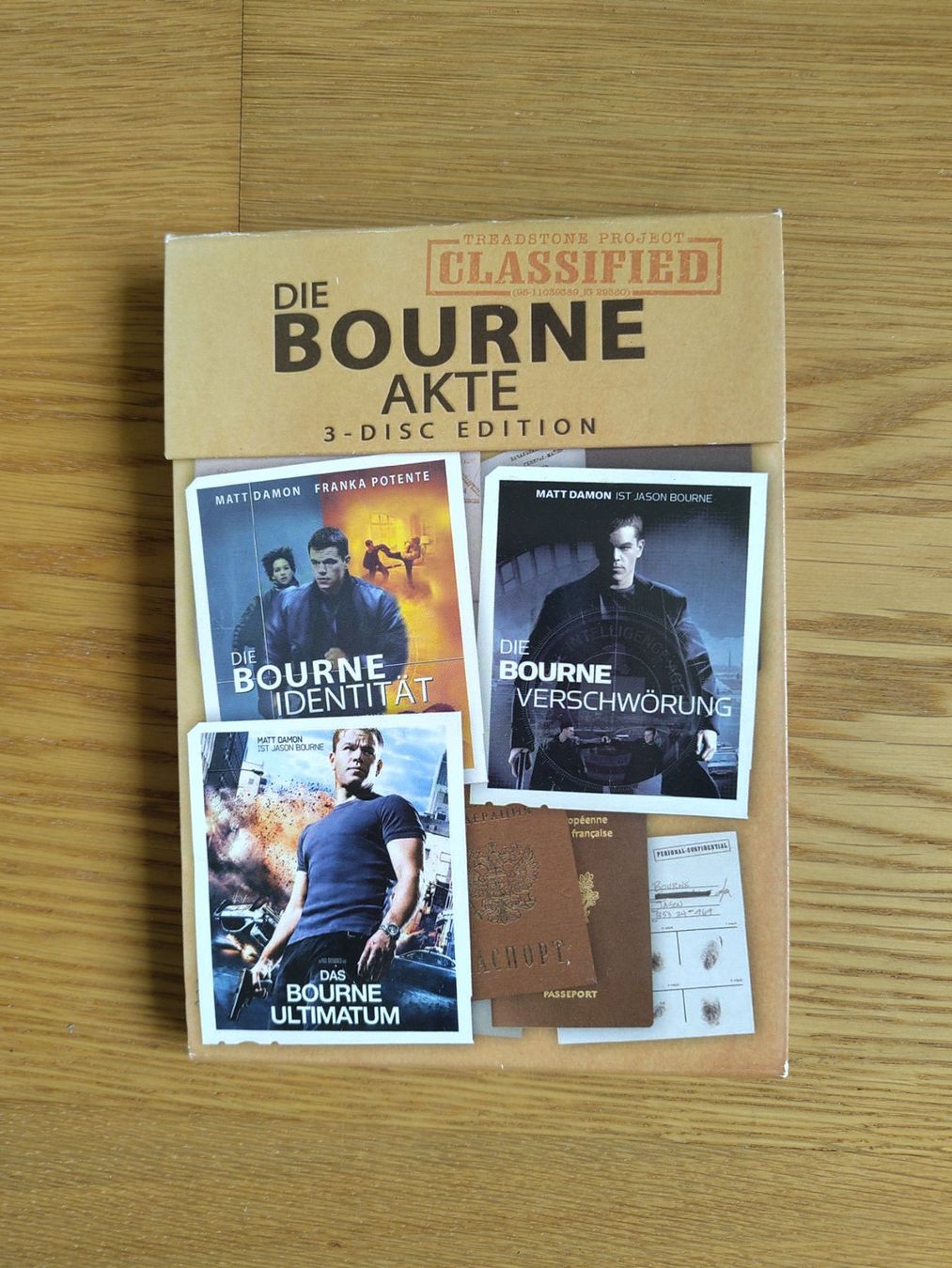 Tutti i DVDs: Bourne Akte - Trilogie - DVD Box – Usato da Bern venduto da Cassiopeia-72