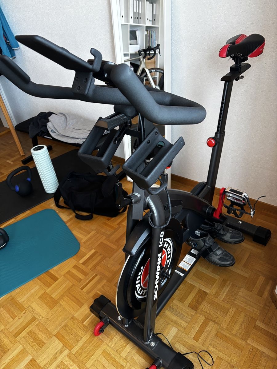 Schwinn Hometrainer: Schwinn IC8 – Usato da Estavayer-le-Lac venduto da Shampou46 2
