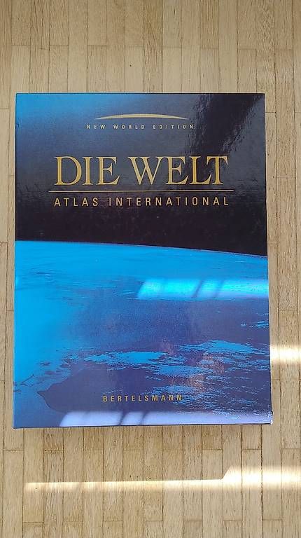 Livres: Atlas – D'occasion à Untersiggenthal par samath