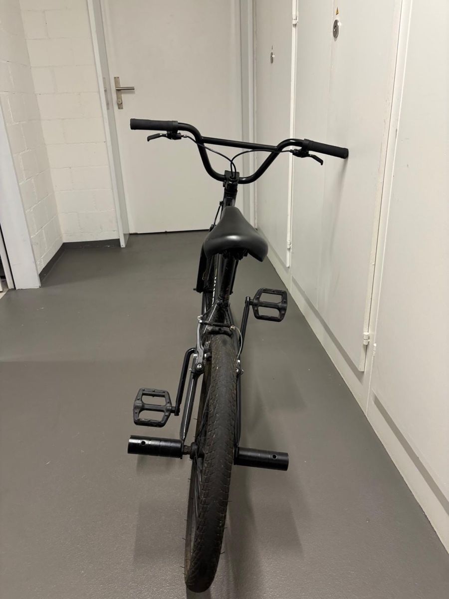 Biciclette: 20-Zoll-BMX-Rad – Usato da Affoltern am Albis venduto da mishi1979 3