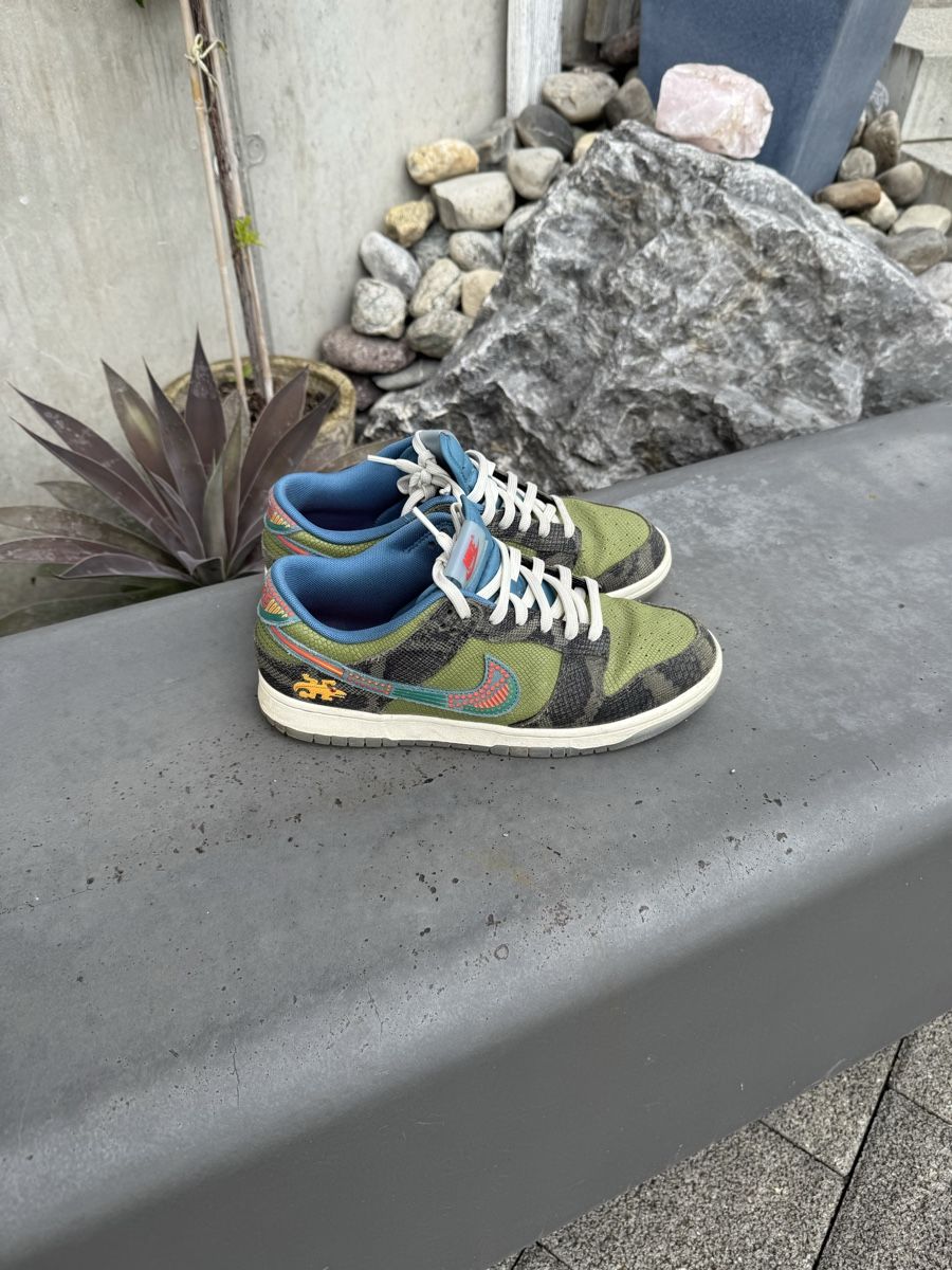 Nike Scarpe da uomo: Nike Dunk Siempre Familia – Usato da Schmerikon venduto da jen_ml8q