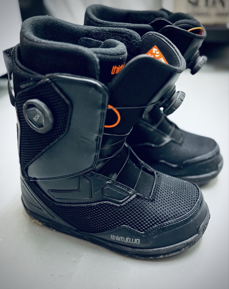 Scarpe da uomo: ThirtyTwo Snowboard Boots BOA Grösse 42.5 – Usato da Zürich venduto da romanvilliger