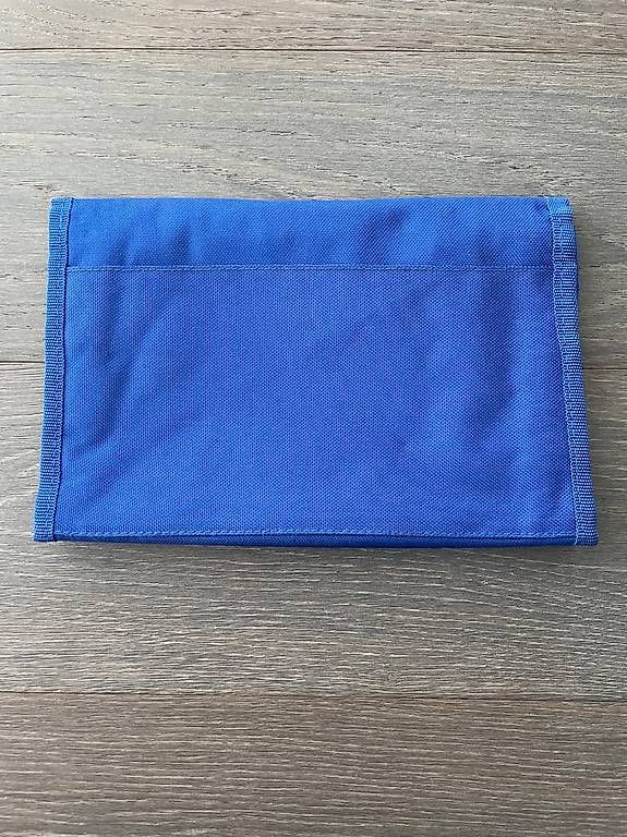 Trousses de maquillage: Reise-Necessaire/-Mappe Kuoni blau – D'occasion à Hünenberg par Betsch1 3