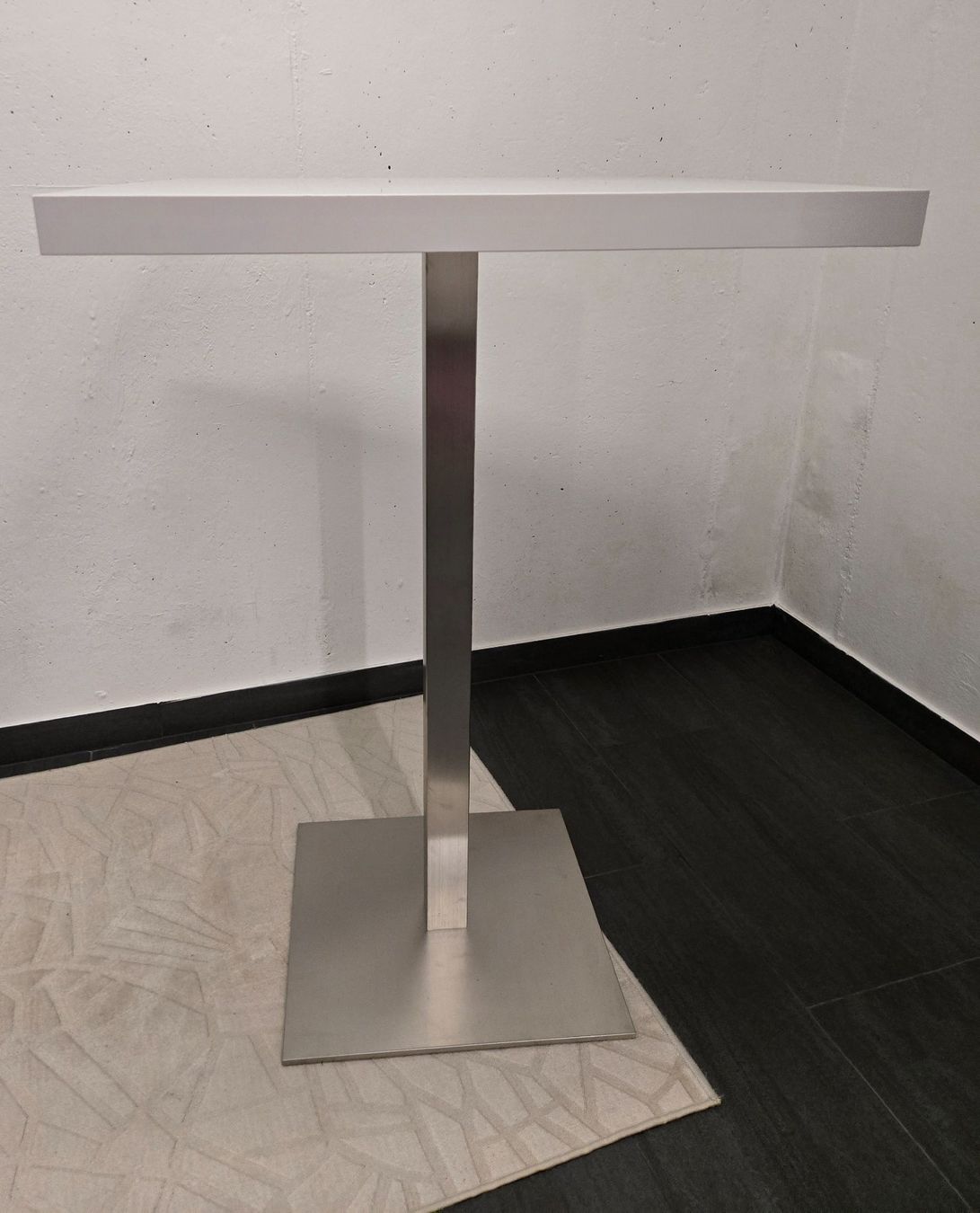 Tables: Bistro- / Stehtisch – D'occasion à Baden par knc00 1