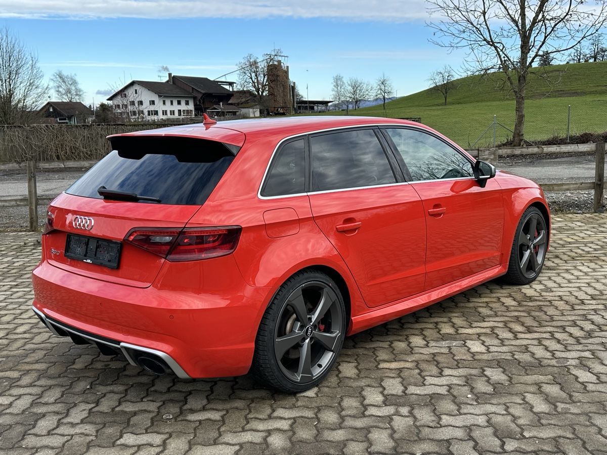 Audi Automobili: AUDI Rs3 8V ab MFK – Usato da Oetwil am See venduto da CarParts 3