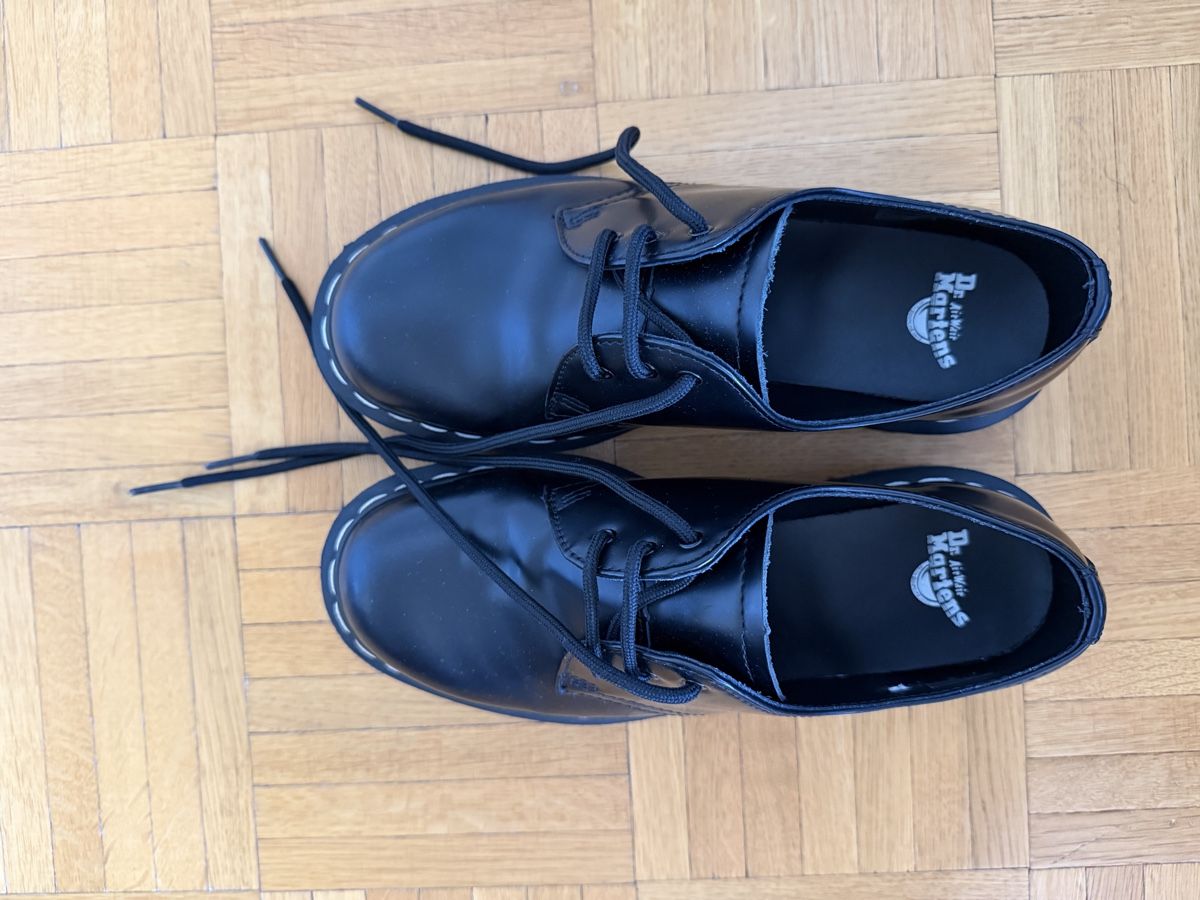 Dr. Martens Chaussures hommes: Dr. Martens – D'occasion à Onex par David813 2