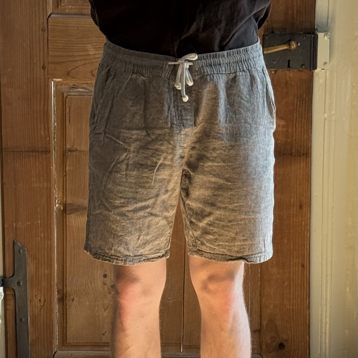 Zara Pantaloni: Mens  Drawstring Shorts – Usato da solothurn venduto da mil_ja.t 2