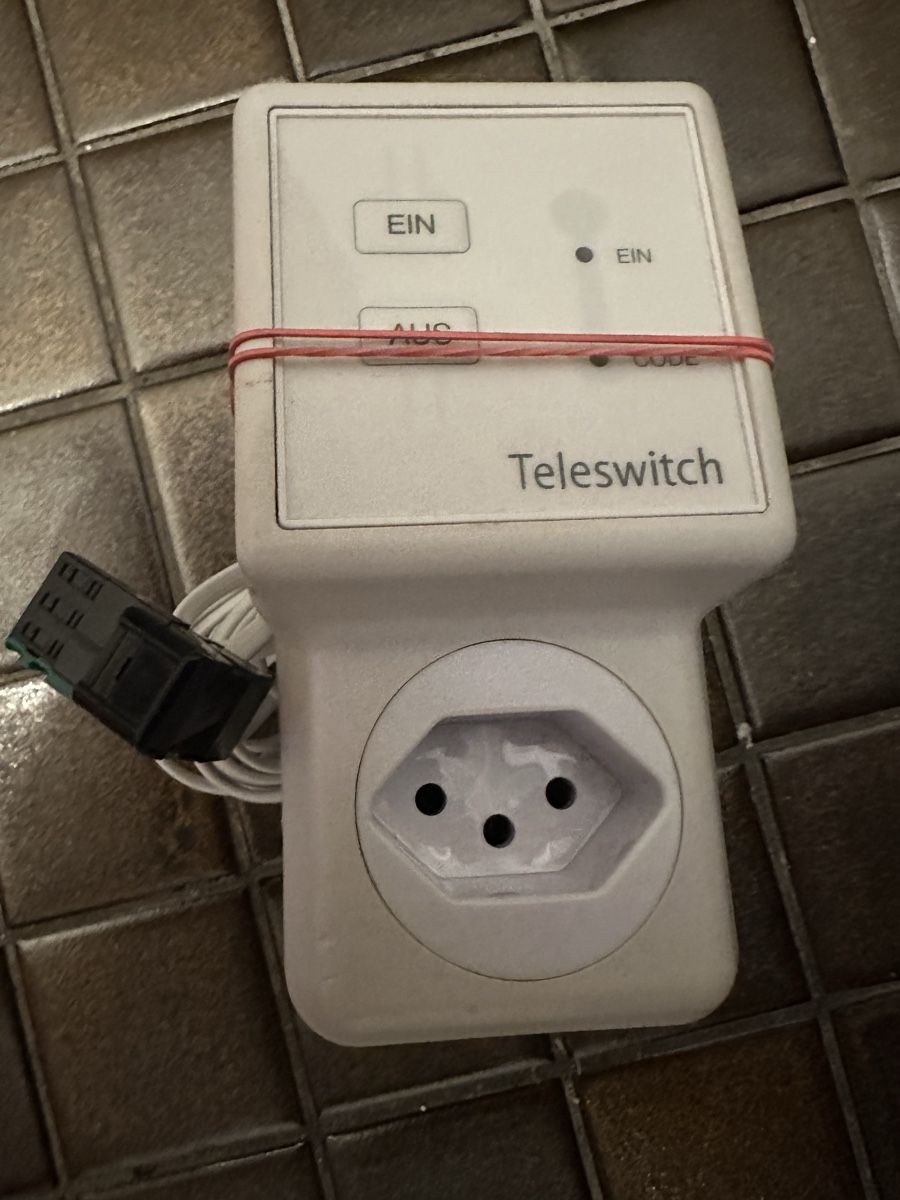 Interrupteurs: Teleswitch – D'occasion à Oberengstringen par Affeier0