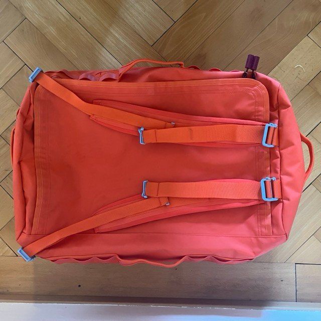 Valises de voyage: Sac de voyage 60L – D'occasion à Lausanne par tro_5s6c