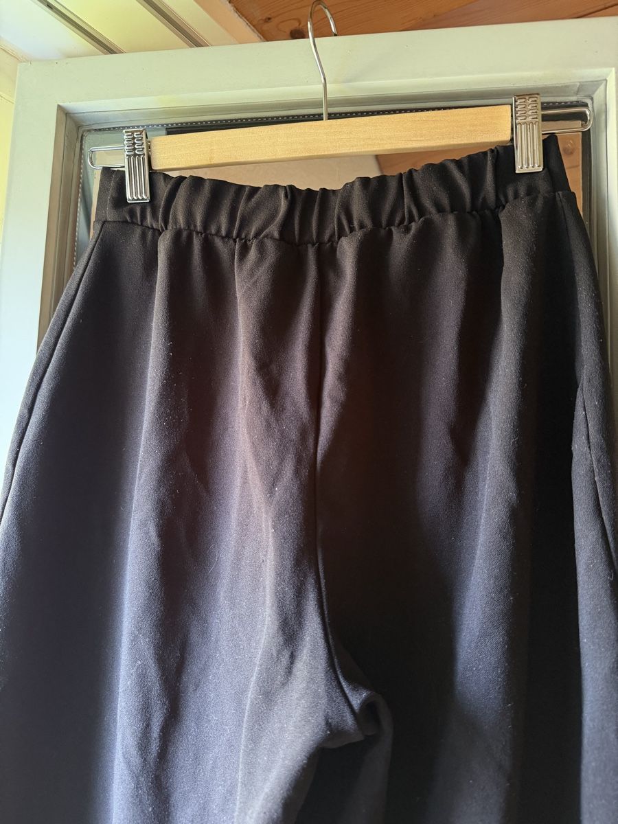 Hosen: Stylish Black Culottes – Gebraucht aus Zürich von BettinaMarie2308 2