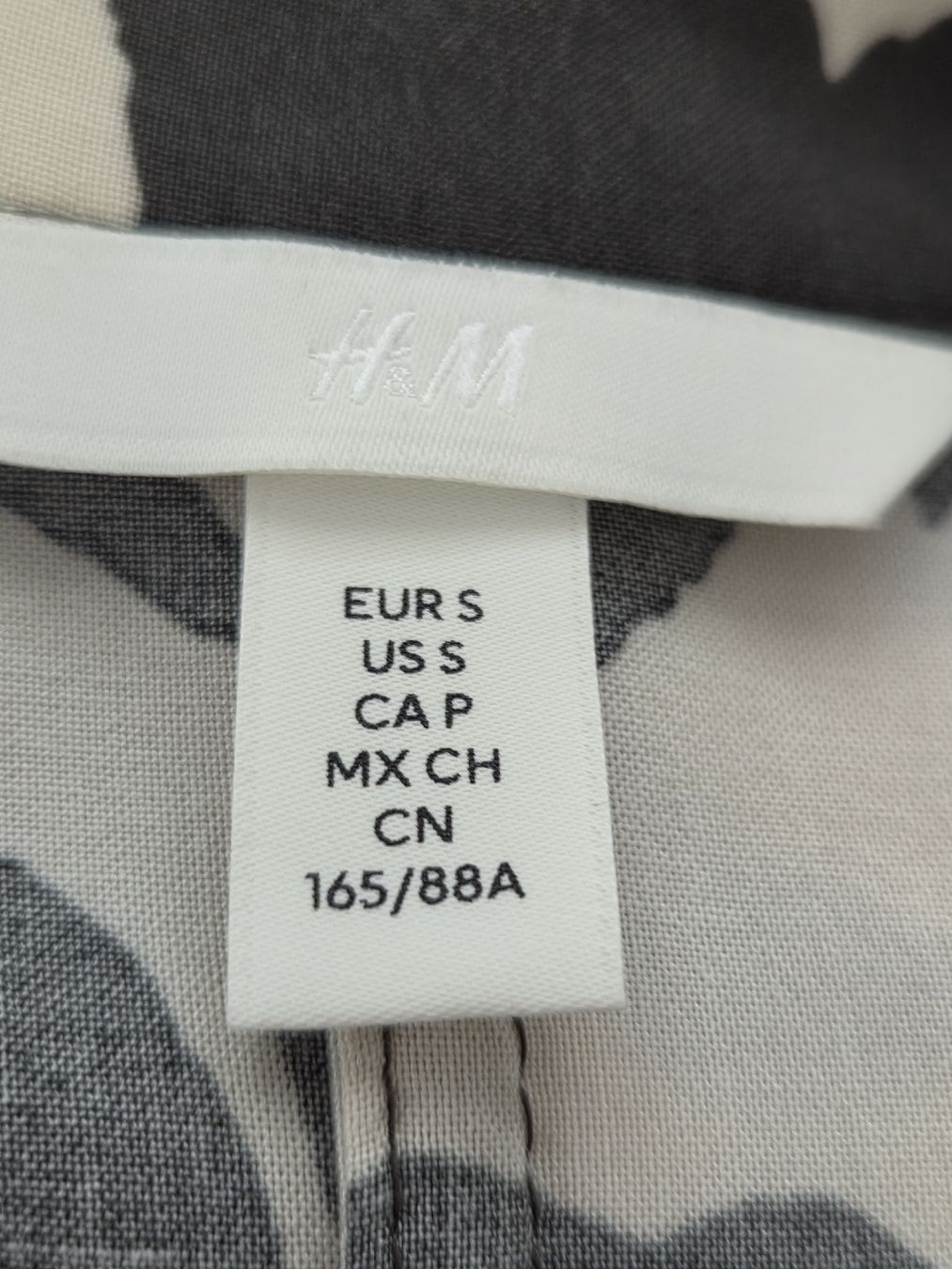 H&M Vestiti: Kleid, Tunikakleid H&M – Usato da Wiesendangen venduto da Sinhuk 1