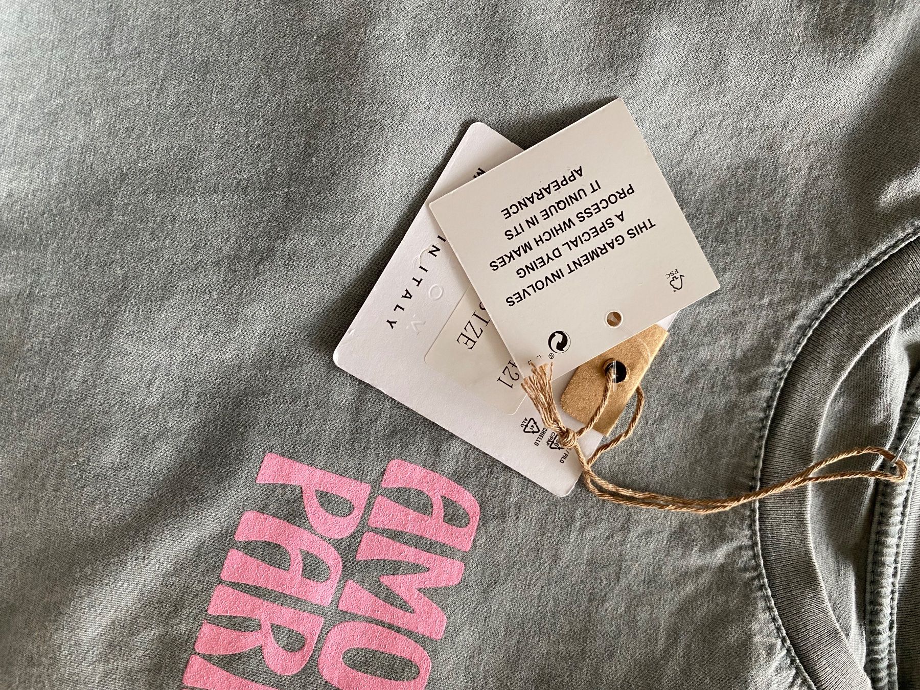 T-Shirts: Tshirt – Neu und originalverpackt aus Emmen von mas_gw7t 1