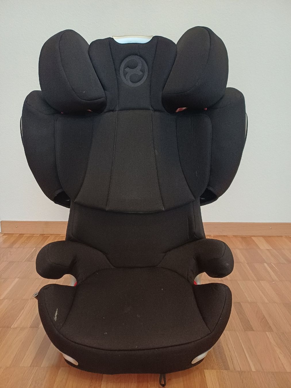 Cybex Sièges auto: Kindersitz Cybex Solution Q3 mit Isofix – D'occasion à Winterthur par Slaven001