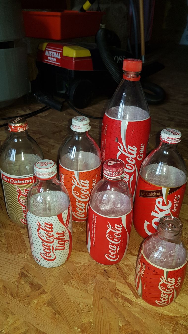 Coca-Cola Bottiglie: Coca Cola Sammlung Coke – Usato da Tägerig venduto da Cellito 2