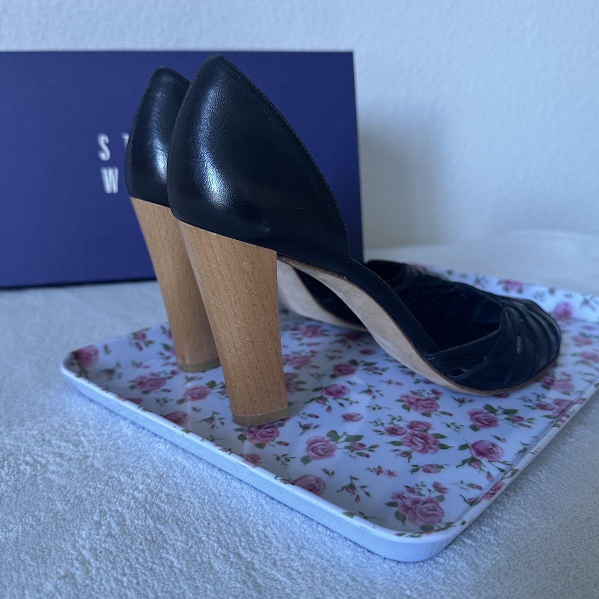 Stuart Weitzman Damenschuhe: Escarpins Stuart Weitzman Looping cuir noir taille 37.5 – Gebraucht aus Givisiez von dor_xb9k 3